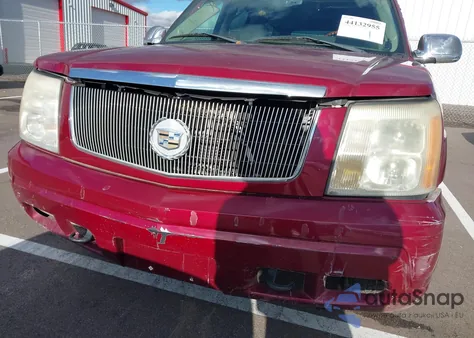 2005 Cadillac Escalade Esv Standard z USA, uszkodzony, nr VIN 3GYFK66N15G245364